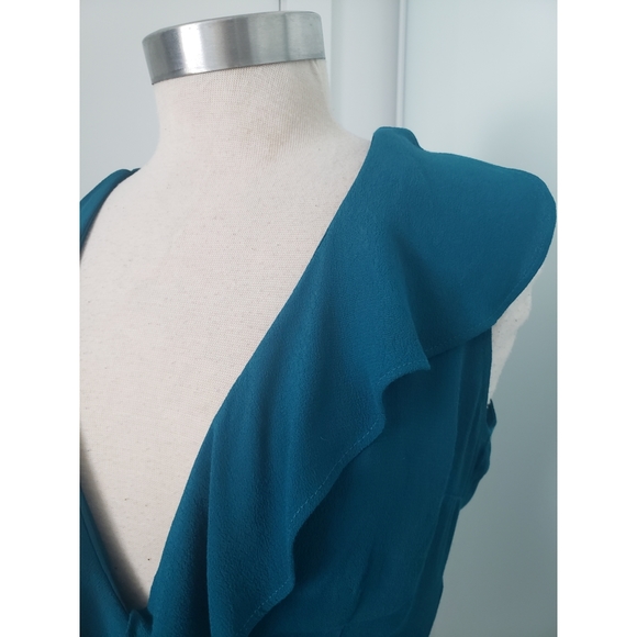 💐SOLD💐4 for$20🌿Forever 21 Wrap Top - Picture 3 of 7